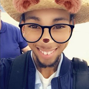 Meet your Posher, Isaiah